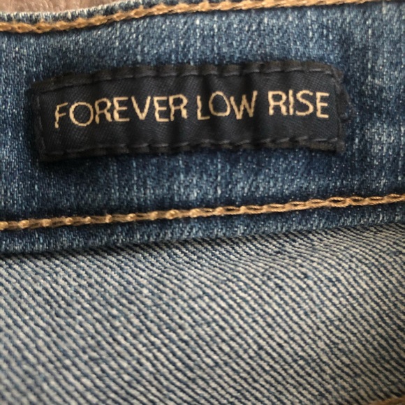 Jessica Simpson Jean Shorts with pattern - Picture 12 of 16